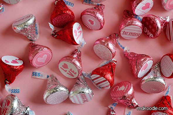 Printable Valentine Hershey's Kiss Labels at Makoodle | Cool Mom PIcks