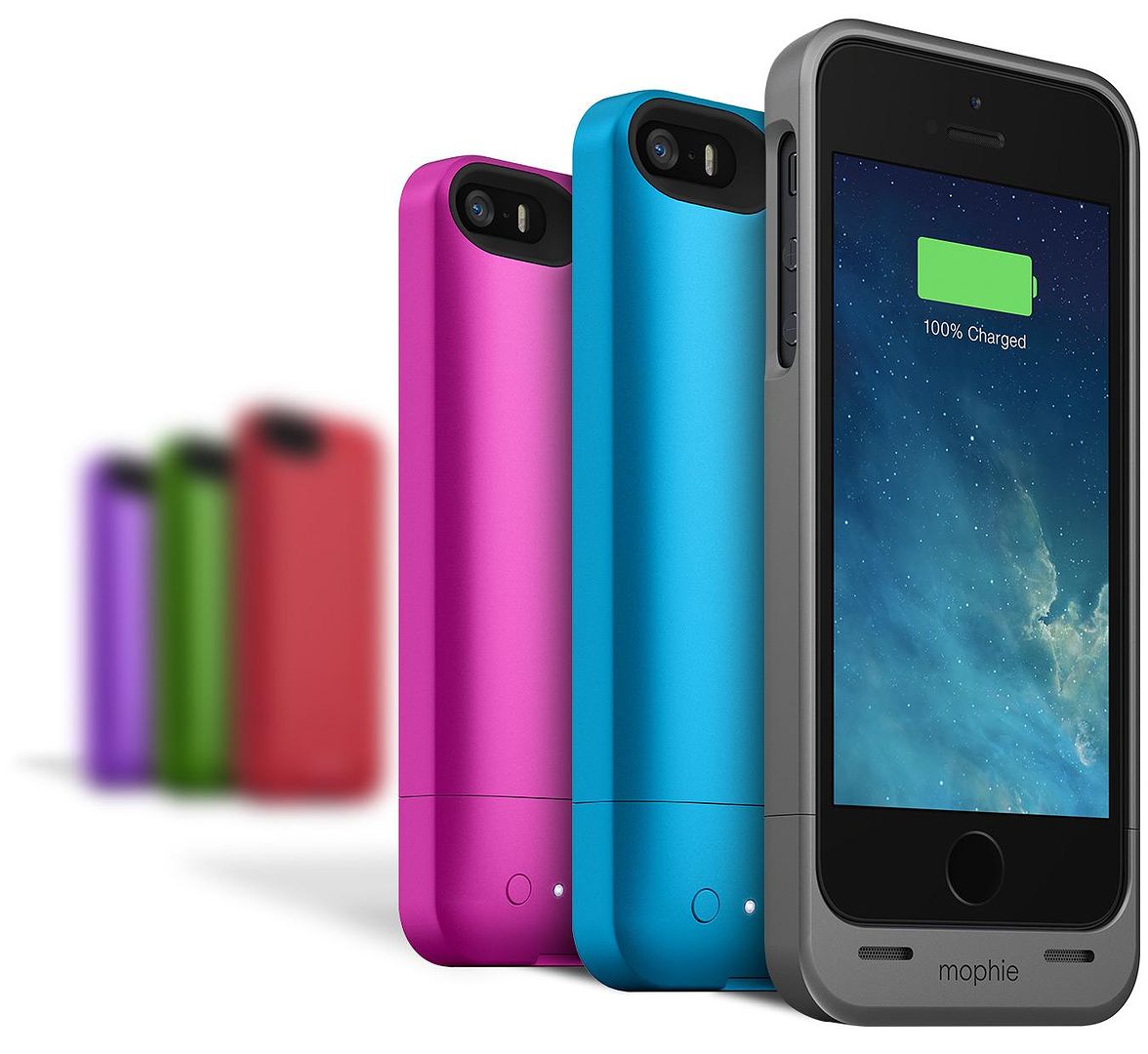 Mophie charging cases | Cool Mom Tech