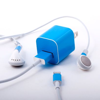 Whooz solid stickers to identify iPhone chargers and earbuds