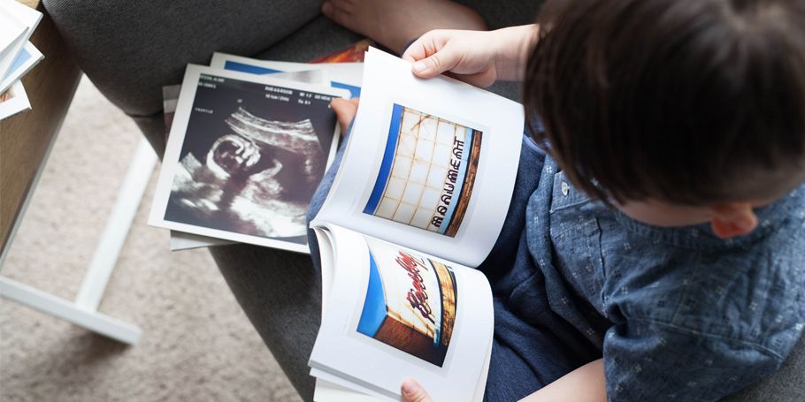 Great Instagram photo gifts for Mother's Day: Affordable photo books from Chatbooks are SO easy to make!