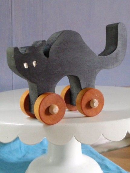 Black Cat Push Toy | Cool Mom Picks