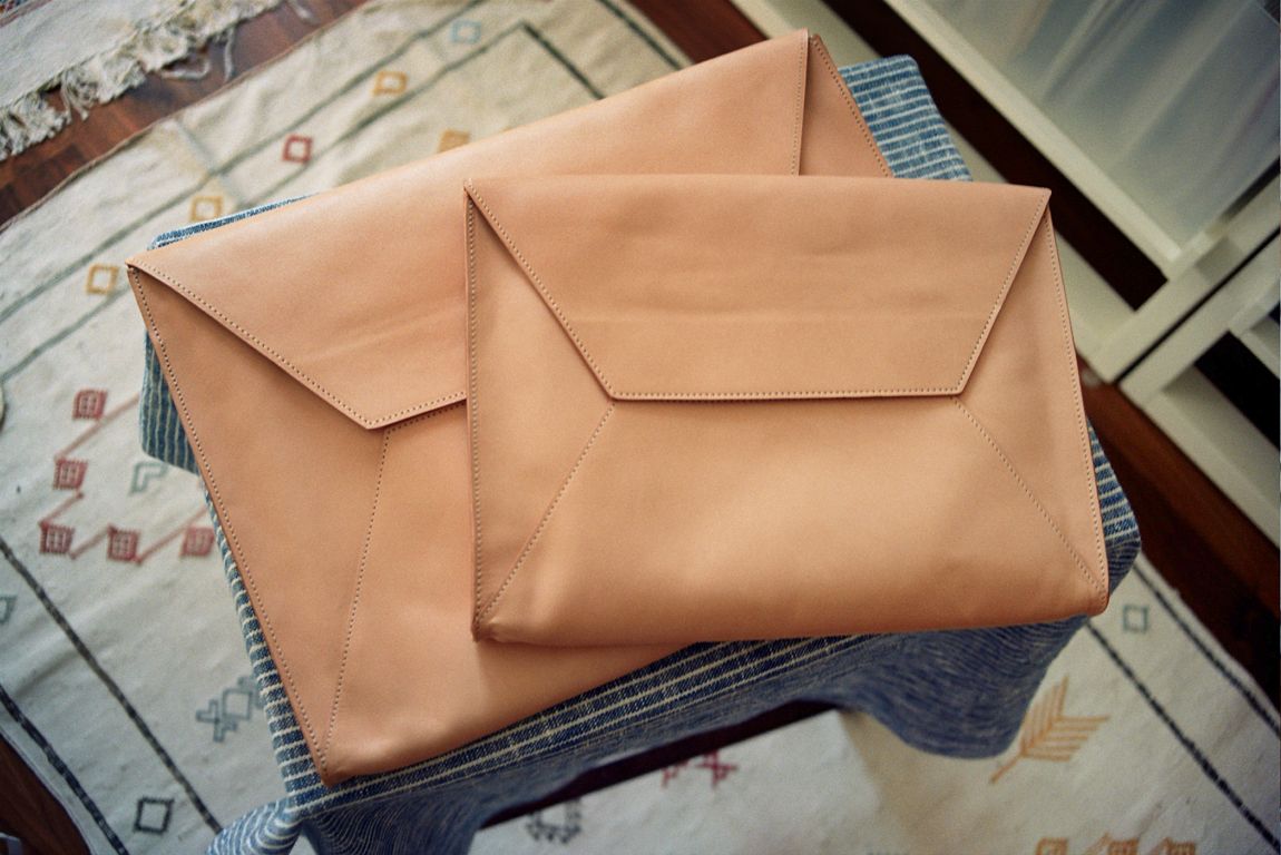YUE leather envelope case | Cool Mom Picks