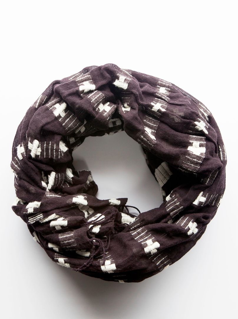 fashionABLE genet scarf | cool mom picks