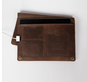 leather iPad sleeve by fashionABLE | cool mom picks