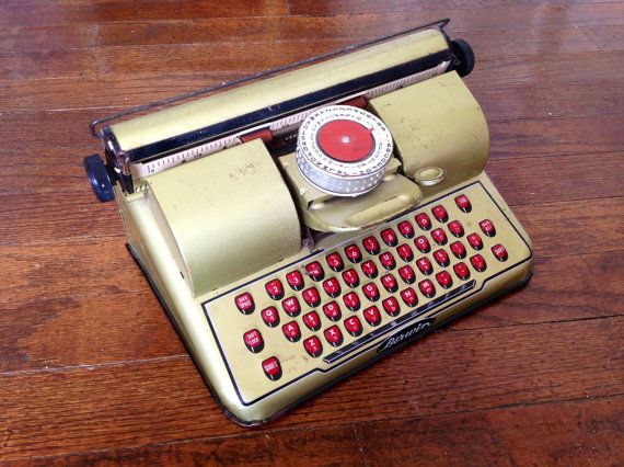 vintage typewriter toy | cool mom picks
