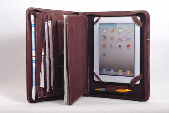 Homemade leather iPad portfolio | Cool Mom Tech