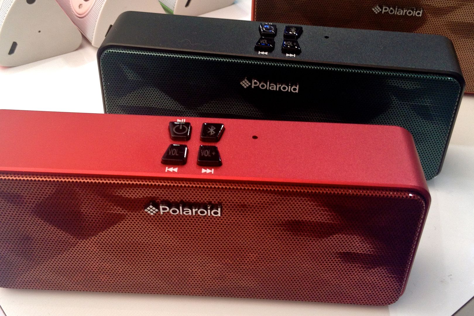 Portable audio at CES: Polaroid wireless speakers