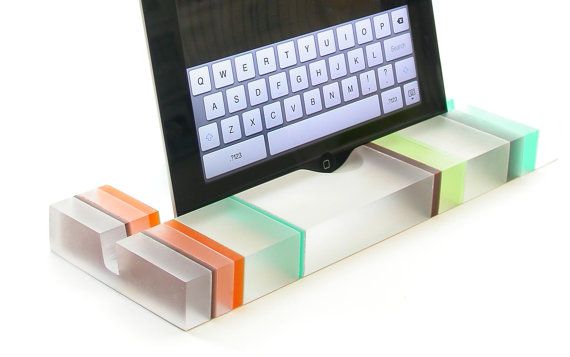 Resin iPad Stand from Fossil Faux Studios 