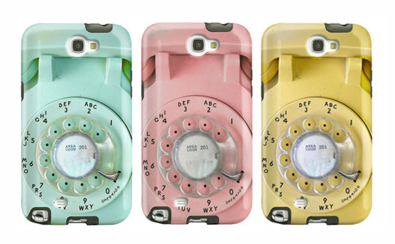 Phone dial cell phone case on Cool Mom Tech