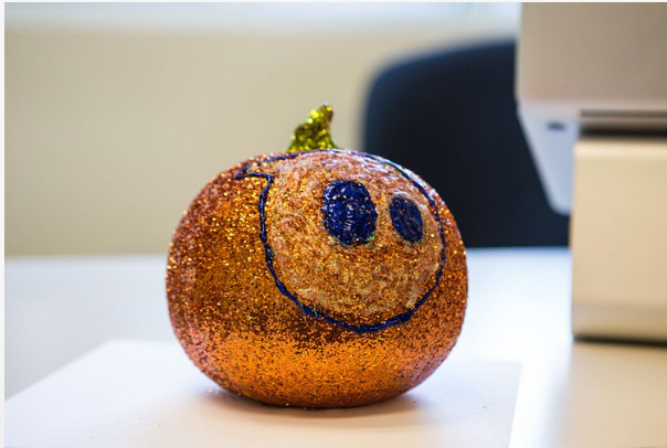 Sphero Glitter Pumpkin DIY | Cool Mom Tech