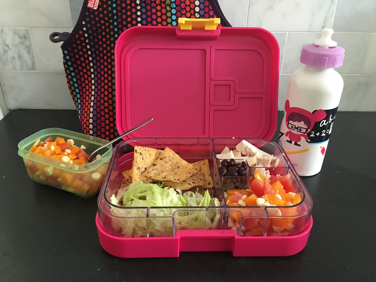 Sandwich alternatives for school lunch: How to make a deconstructed taco that kids love! | coolmomeats.com