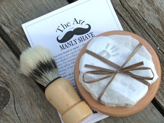 Father's Day gift idea: men's shave kit