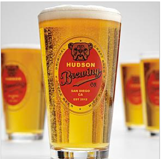 Personalized beer glasses for Father's Day | Cool Mom Picks