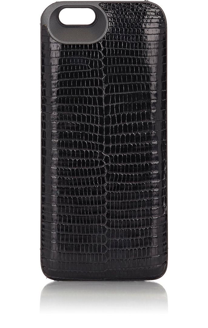 Holiday tech deals: Lizard hybrid Boostcase on huge sale right now at Barney's! Chic and practical