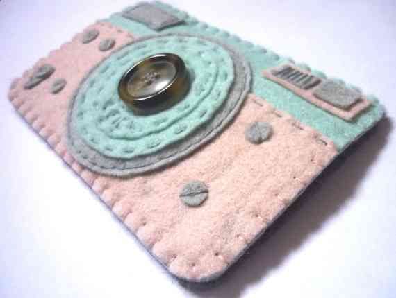 Handmade felt camera iPhone case | Cool Mom Tech