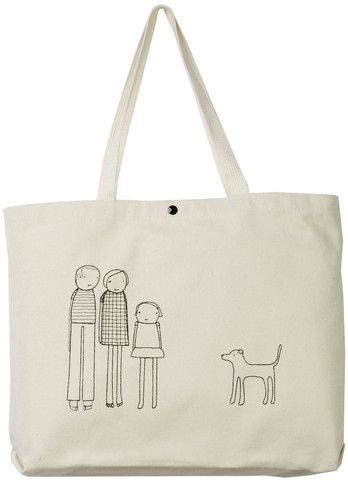Personalized Mother's Day gifts: Custom family tote from K Studio Home