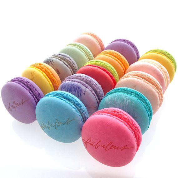Personalized Mother's Day Gifts: Custom macarons shipped from Swallow My Words