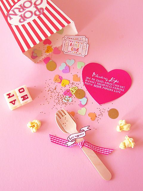 Valentines Day Crafts: Movie night at home invitation from Eat Drink Chic