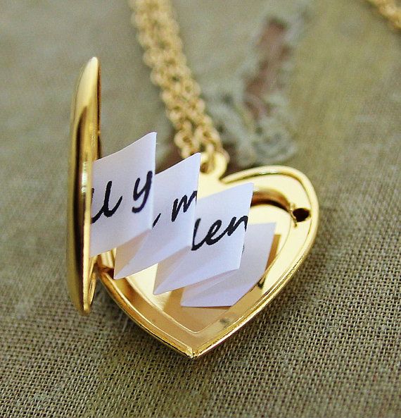Valentines gifts for her under 50: Vintage secret letter lockets on Etsy